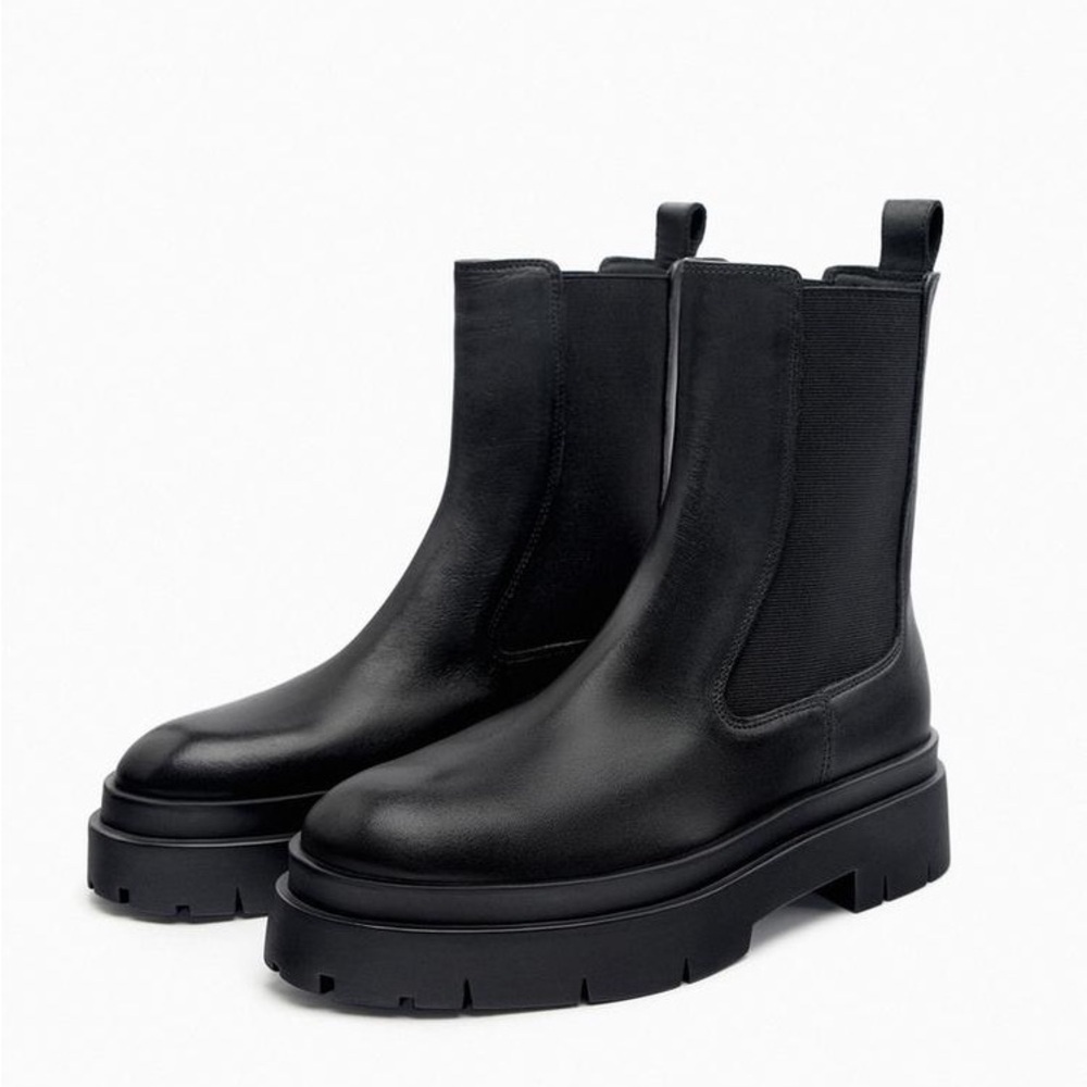 Zara Leather Ankle Boots With Lug Sole